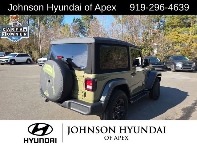 Used 2025 Jeep Wrangler Sport image 14