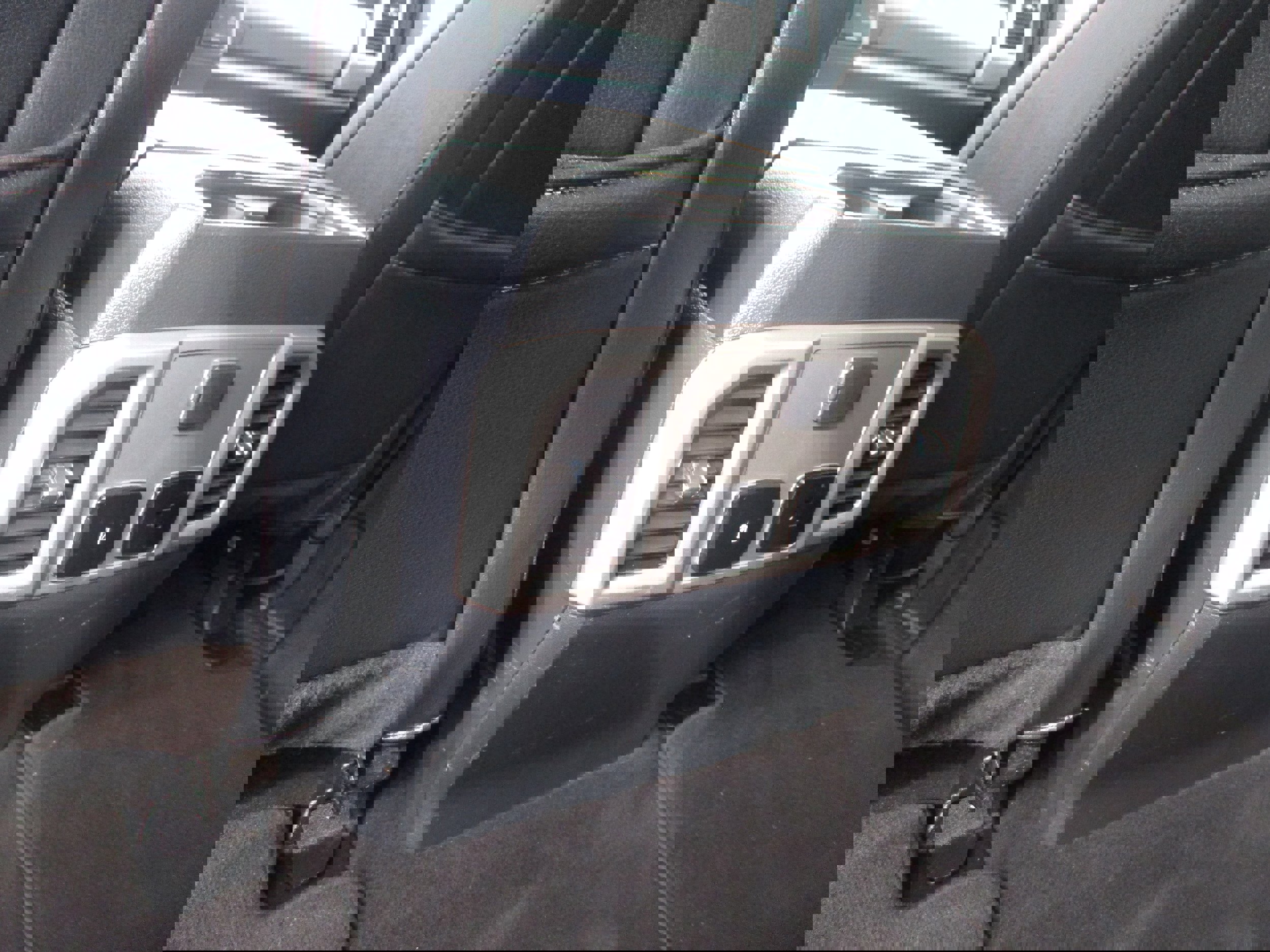 Used 2022 Ford F350 Lariat w/ Lariat Ultimate Package image 9