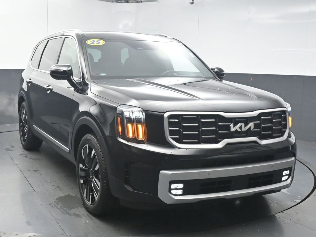 Used 2025 Kia Telluride SX image 2