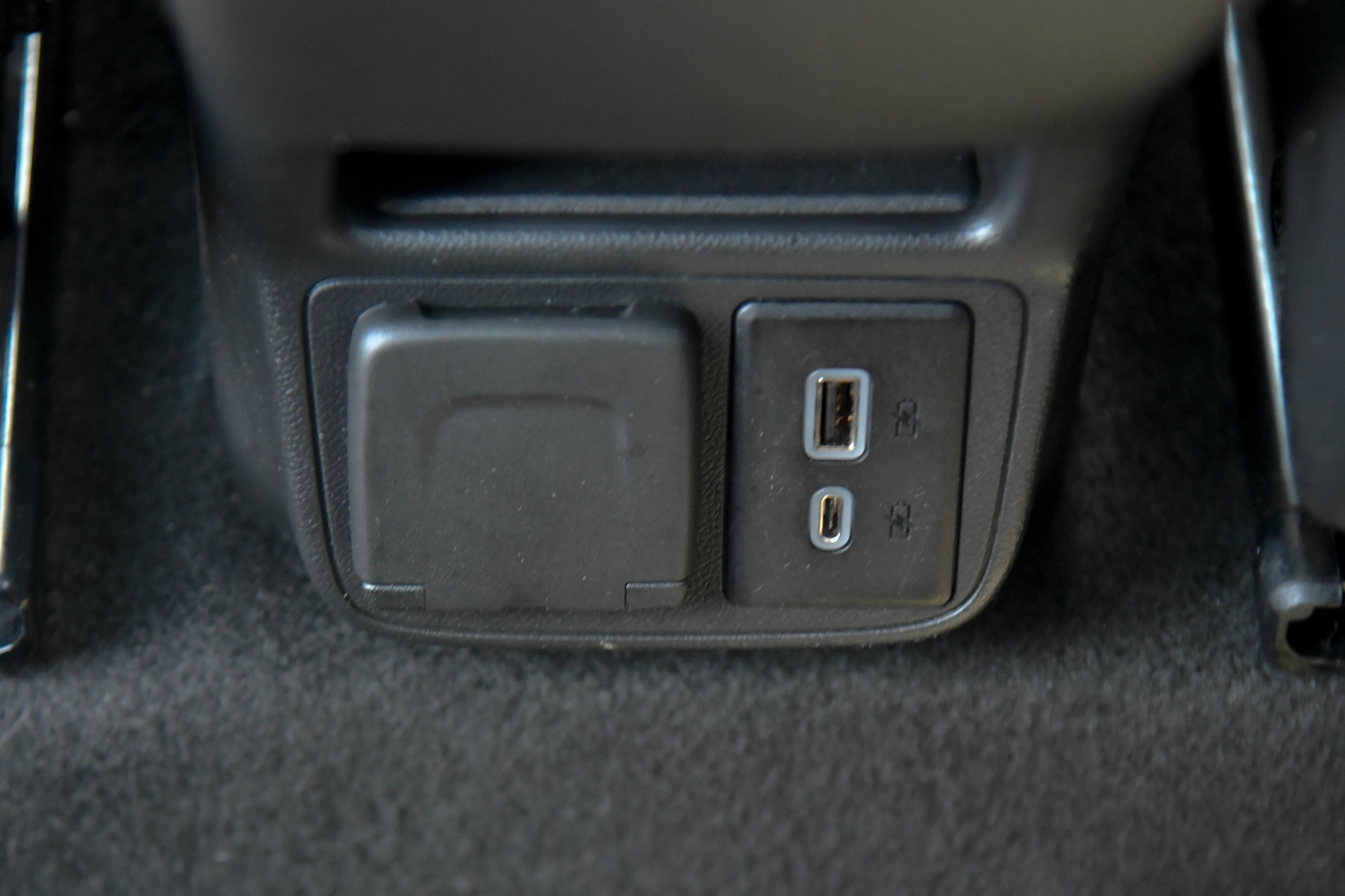 Used 2023 Chevrolet TrailBlazer ACTIV w/ Convenience Package image 34