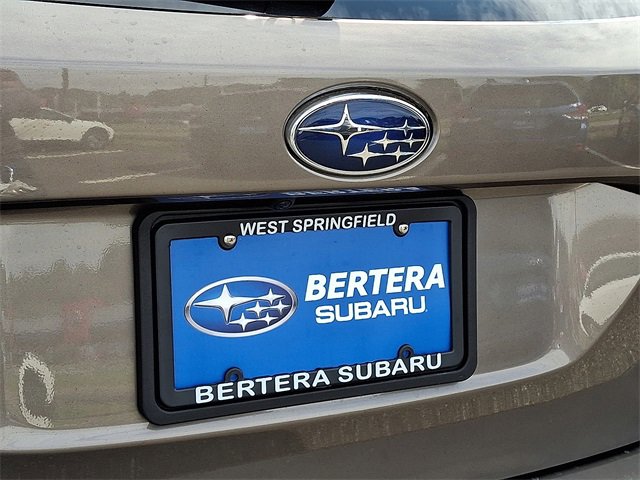 Used 2024 Subaru Outback Premium image 32