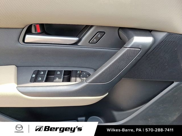 Used 2025 MAZDA CX-50 AWD 2.5 S w/ Cargo Package image 9