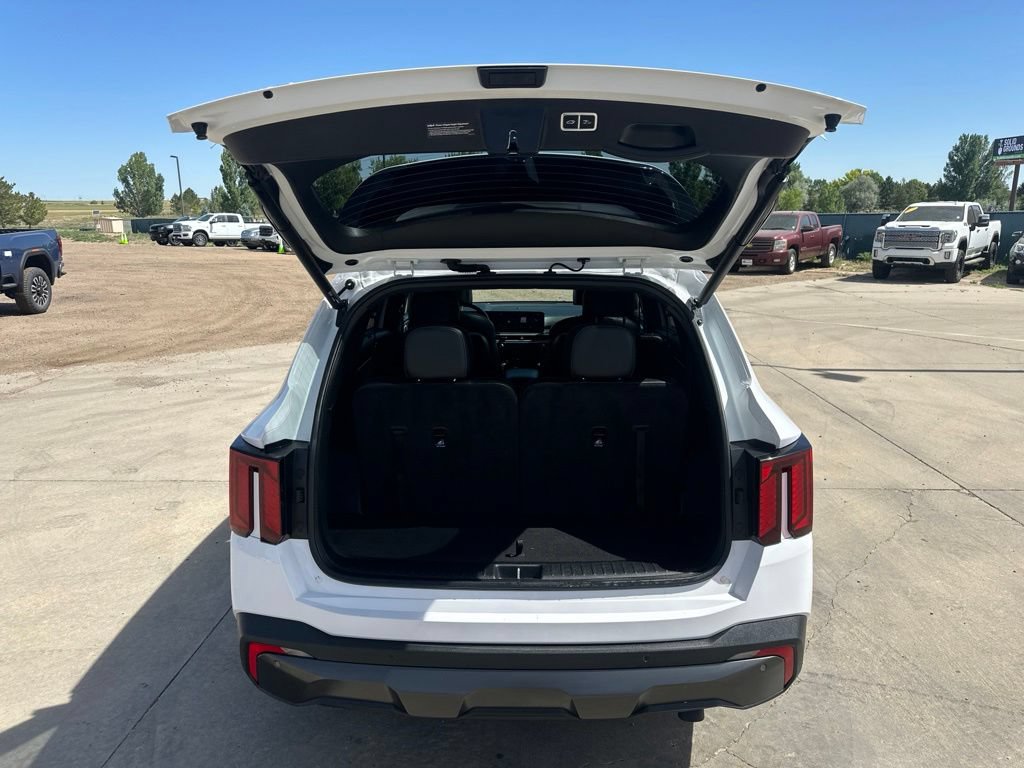 Used 2024 Kia Sorento SX Prestige AWD/4WD image 24