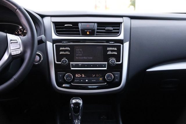 Used 2018 Nissan Altima 2.5 SV FWD image 23