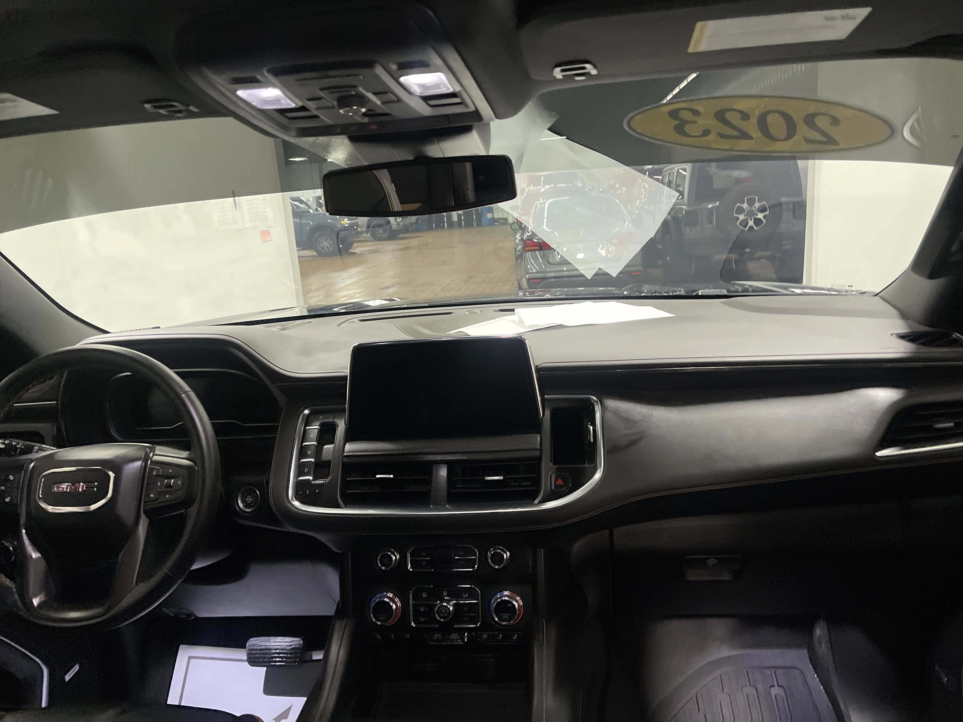 Used 2023 GMC Yukon XL AT4 w/ LPO, Floor Liner Package image 23