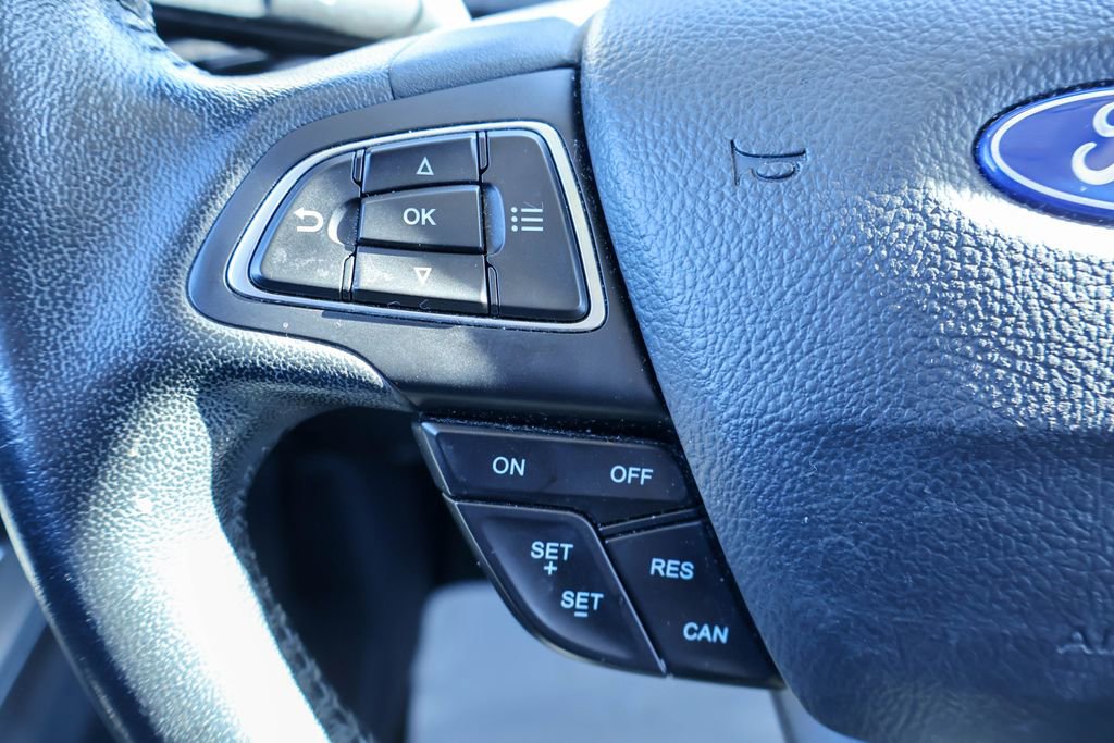 Used 2019 Ford EcoSport SE w/ SE Convenience Package image 13