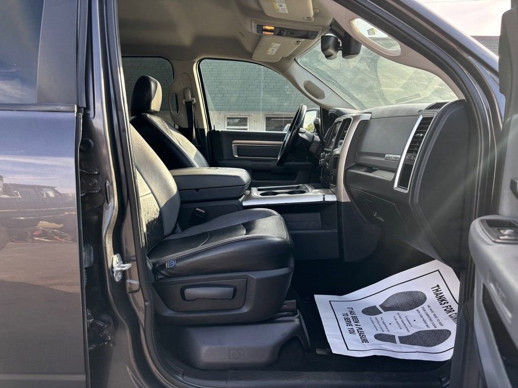 Used 2018 RAM 2500 Big Horn image 28