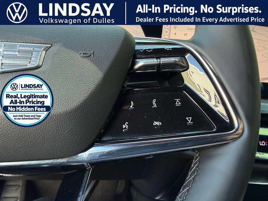 Used 2025 Cadillac Lyriq Luxury AWD/4WD image 31