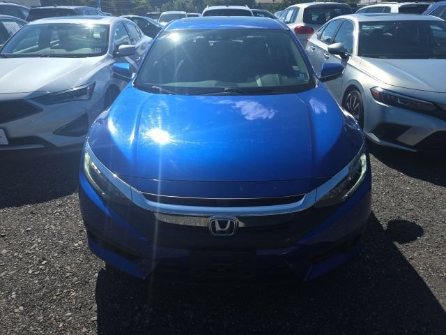 Used 2018 Honda Civic Touring image 1
