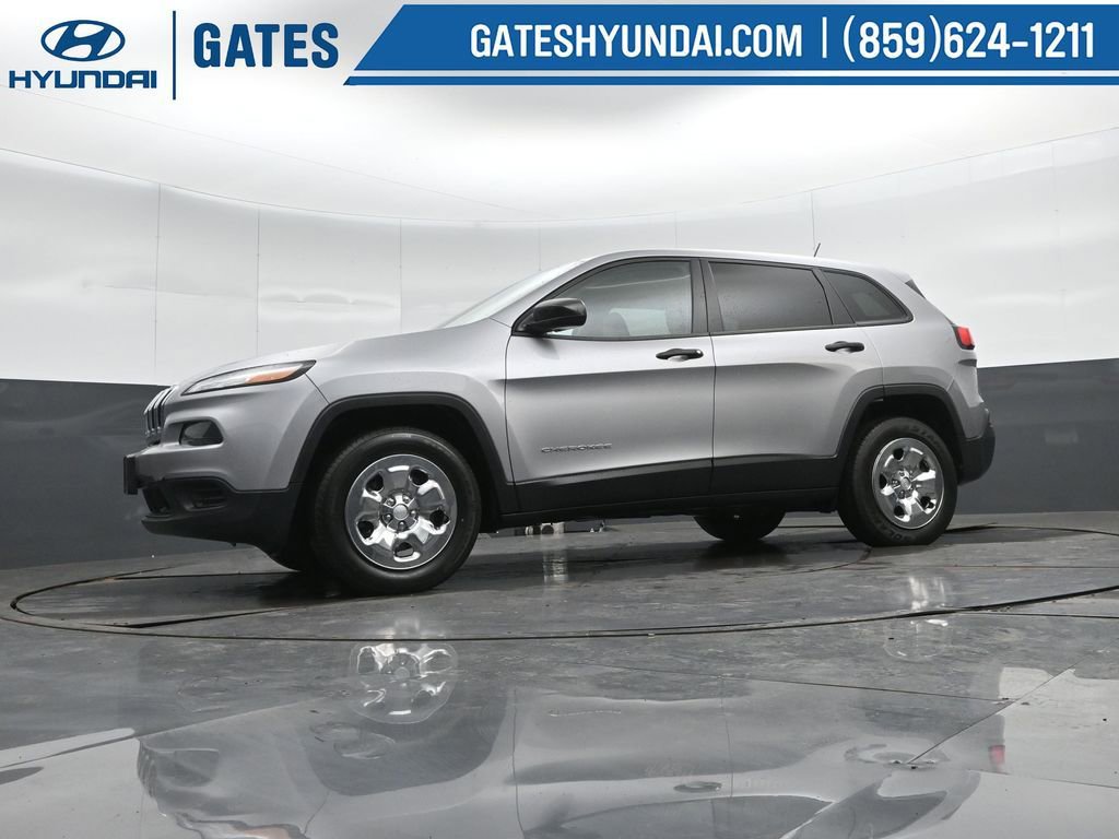 Used 2017 Jeep Cherokee Sport w/ Safety Group image 36