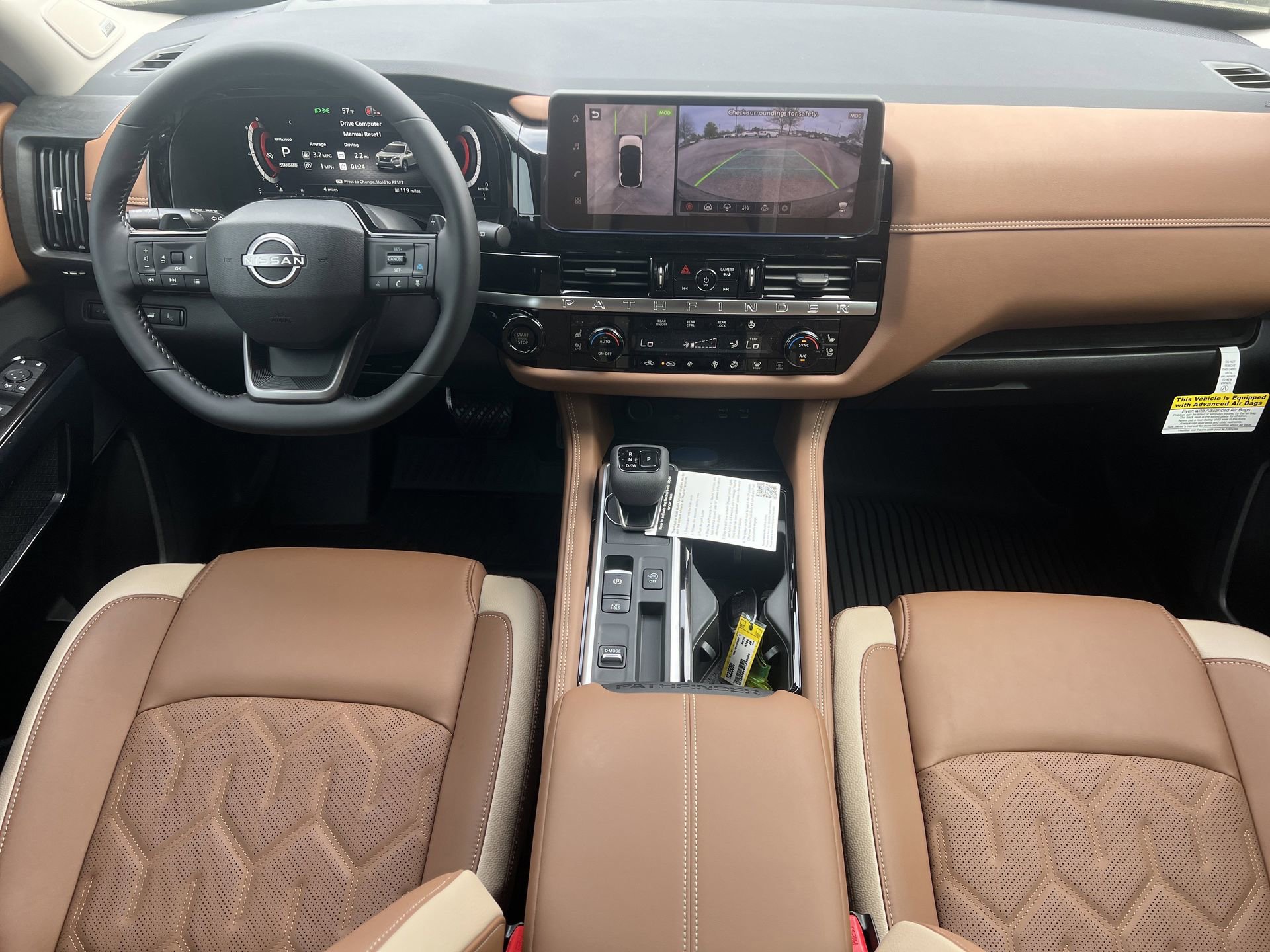 New 2026 Nissan Pathfinder Platinum video 2