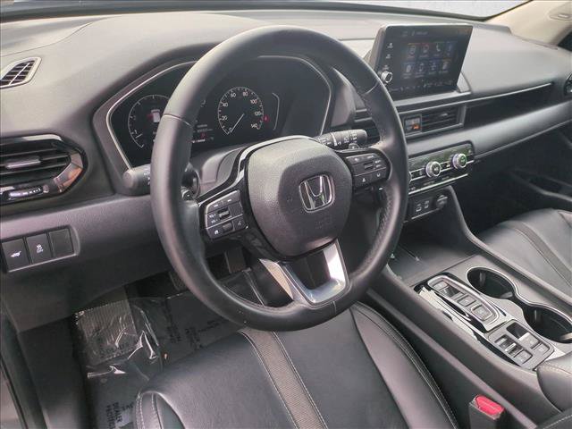 Certified 2023 Honda Pilot Touring image 10