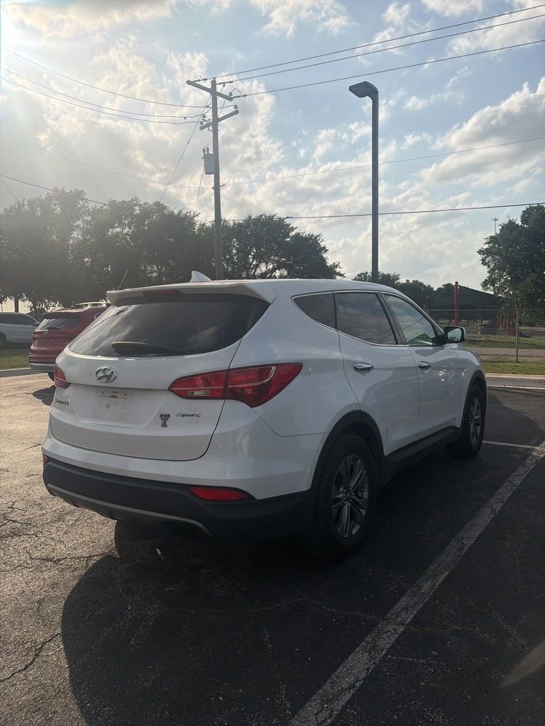 Used 2016 Hyundai Santa Fe Sport FWD image 4