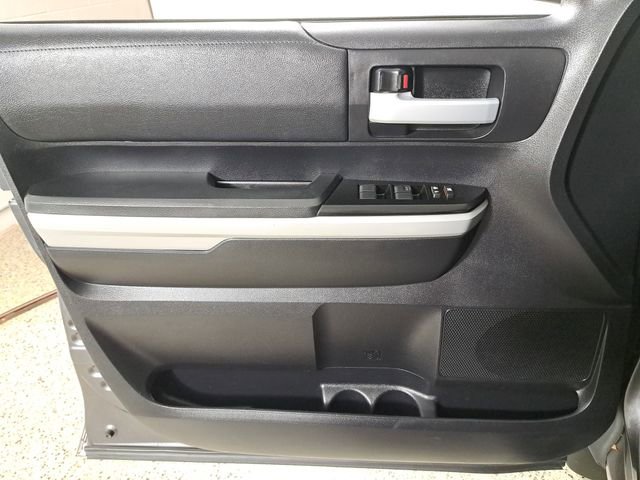 Used 2020 Toyota Tundra SR5 w/ SR5 Leather Package image 21