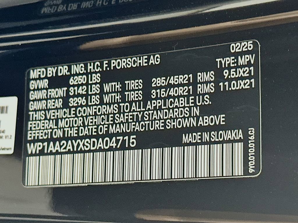 Certified 2025 Porsche Cayenne image 35