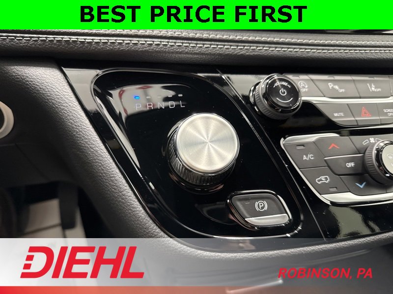 New 2026 Chrysler Pacifica Select image 36