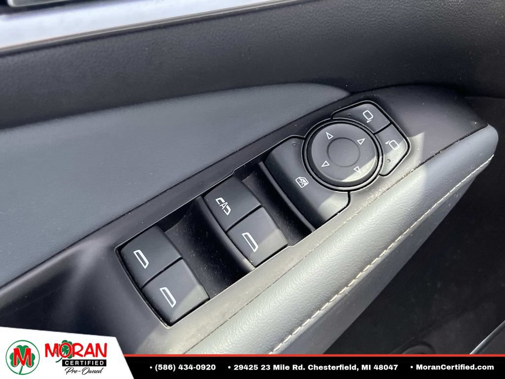 Used 2020 Buick Enclave Essence w/ Trailering Package, 5000 lbs. FWD image 17