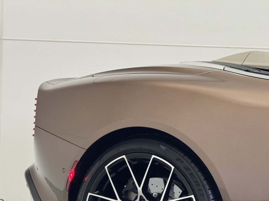 New 2026 Aston Martin Vanquish Convertible image 47