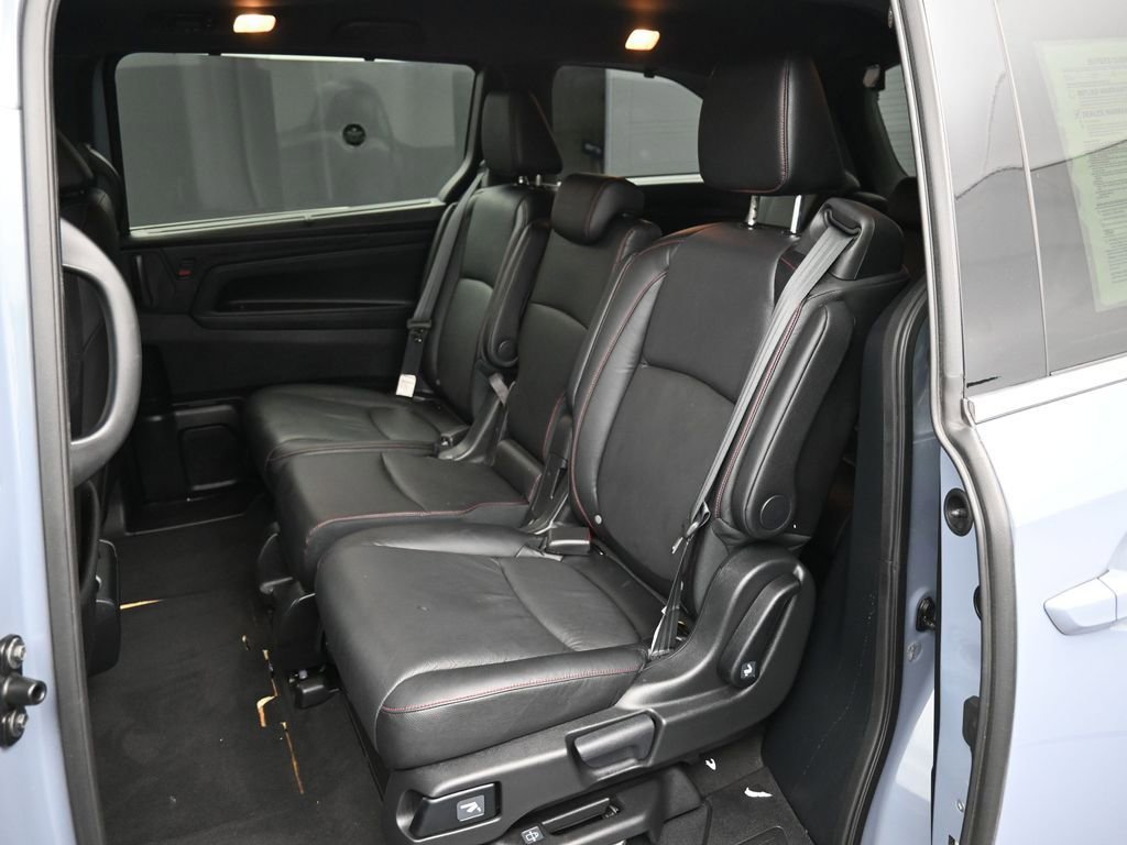 Certified 2024 Honda Odyssey Sport image 22