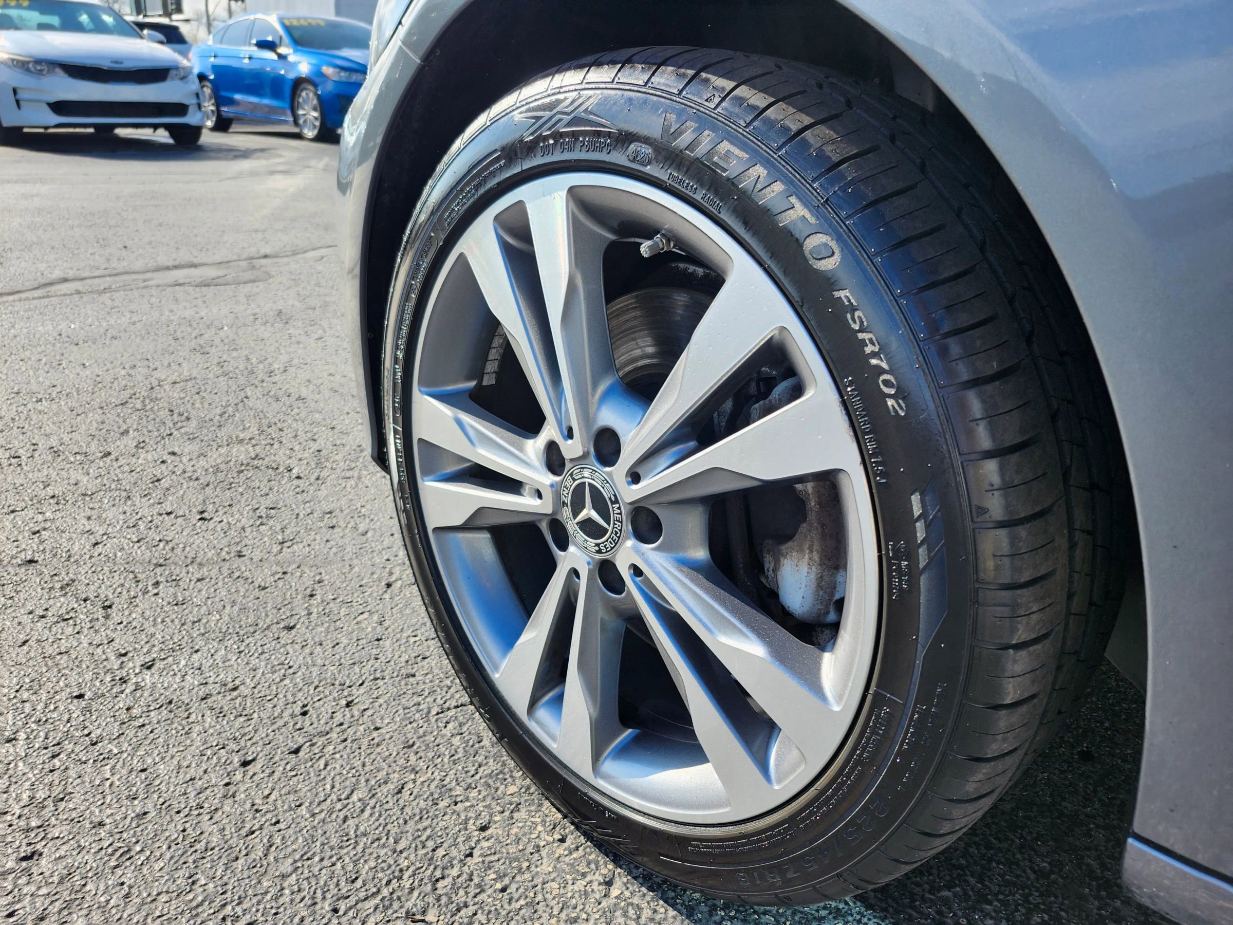 Used 2017 Mercedes-Benz C 300 4MATIC Sedan image 33
