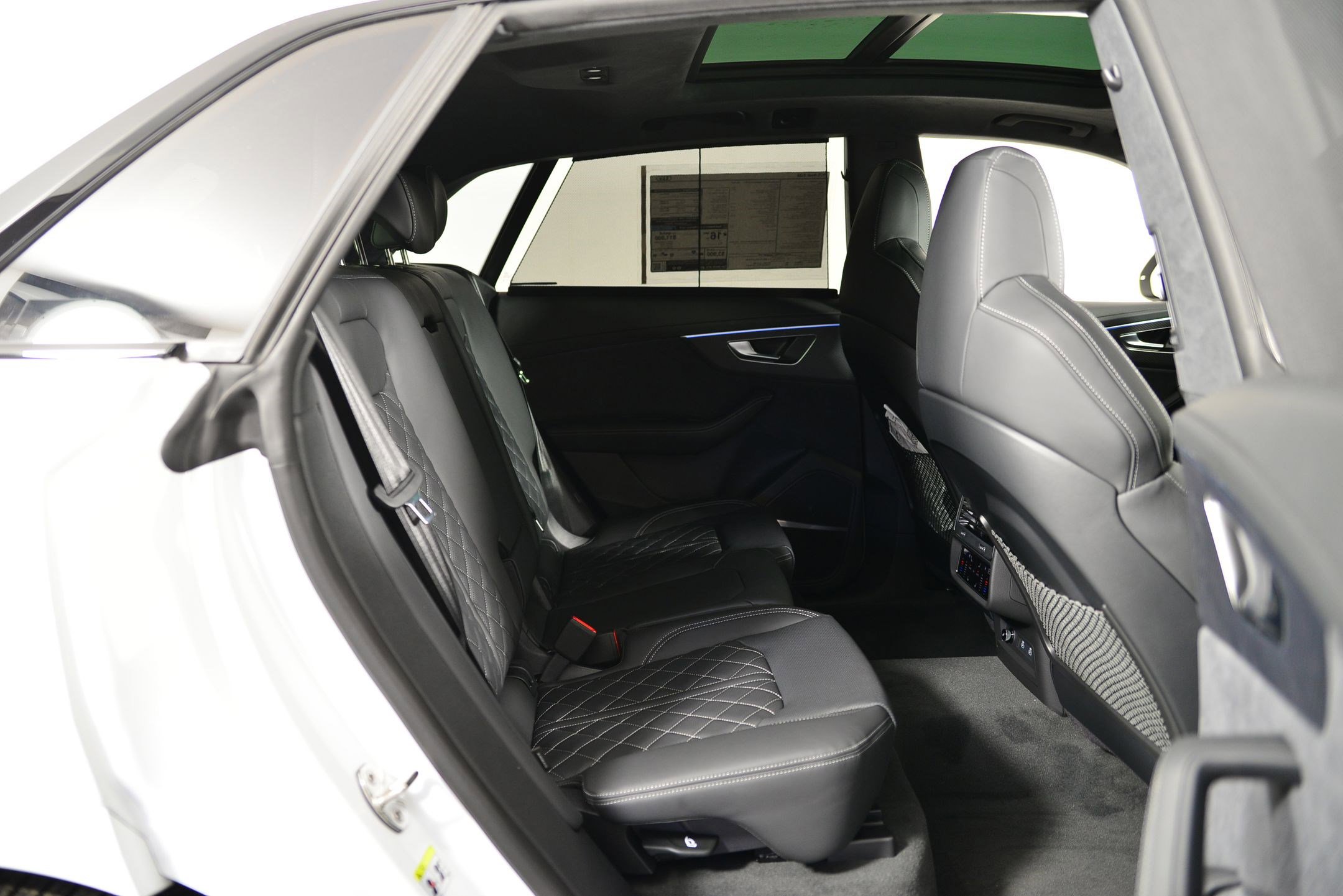 New 2026 Audi SQ8 Prestige image 19