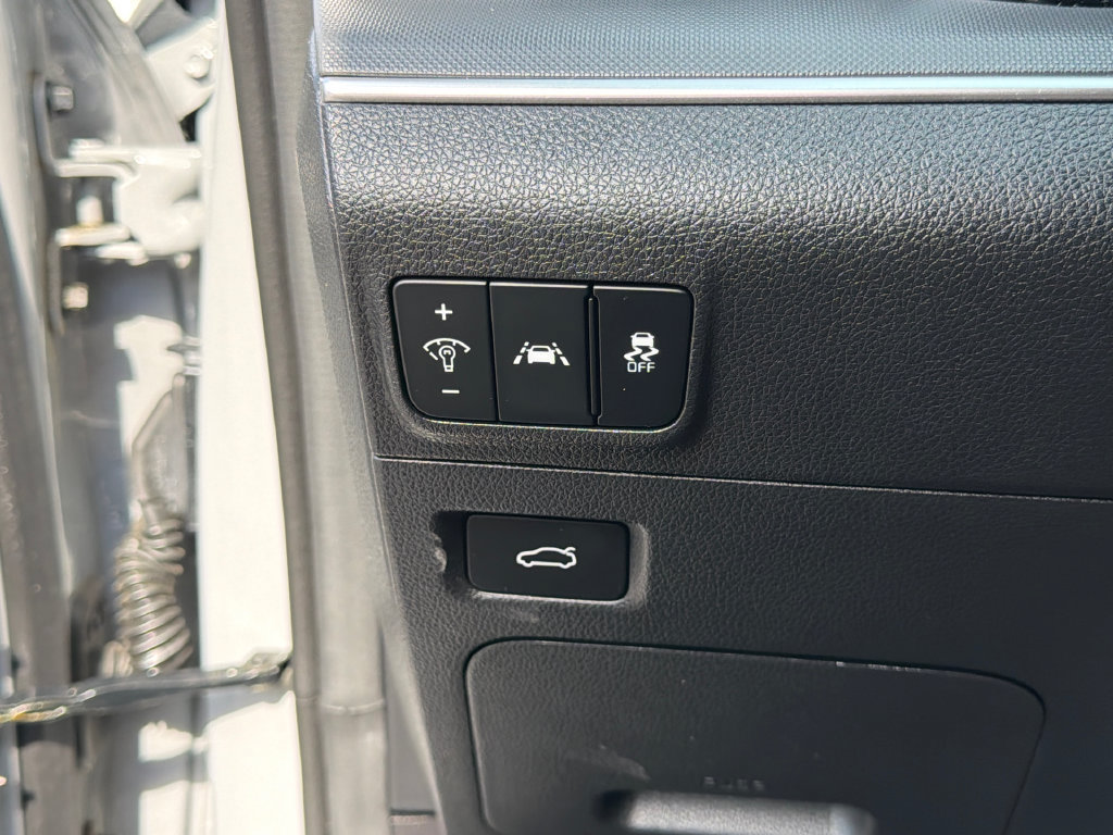 Used 2023 Kia K5 GT-Line FWD image 23