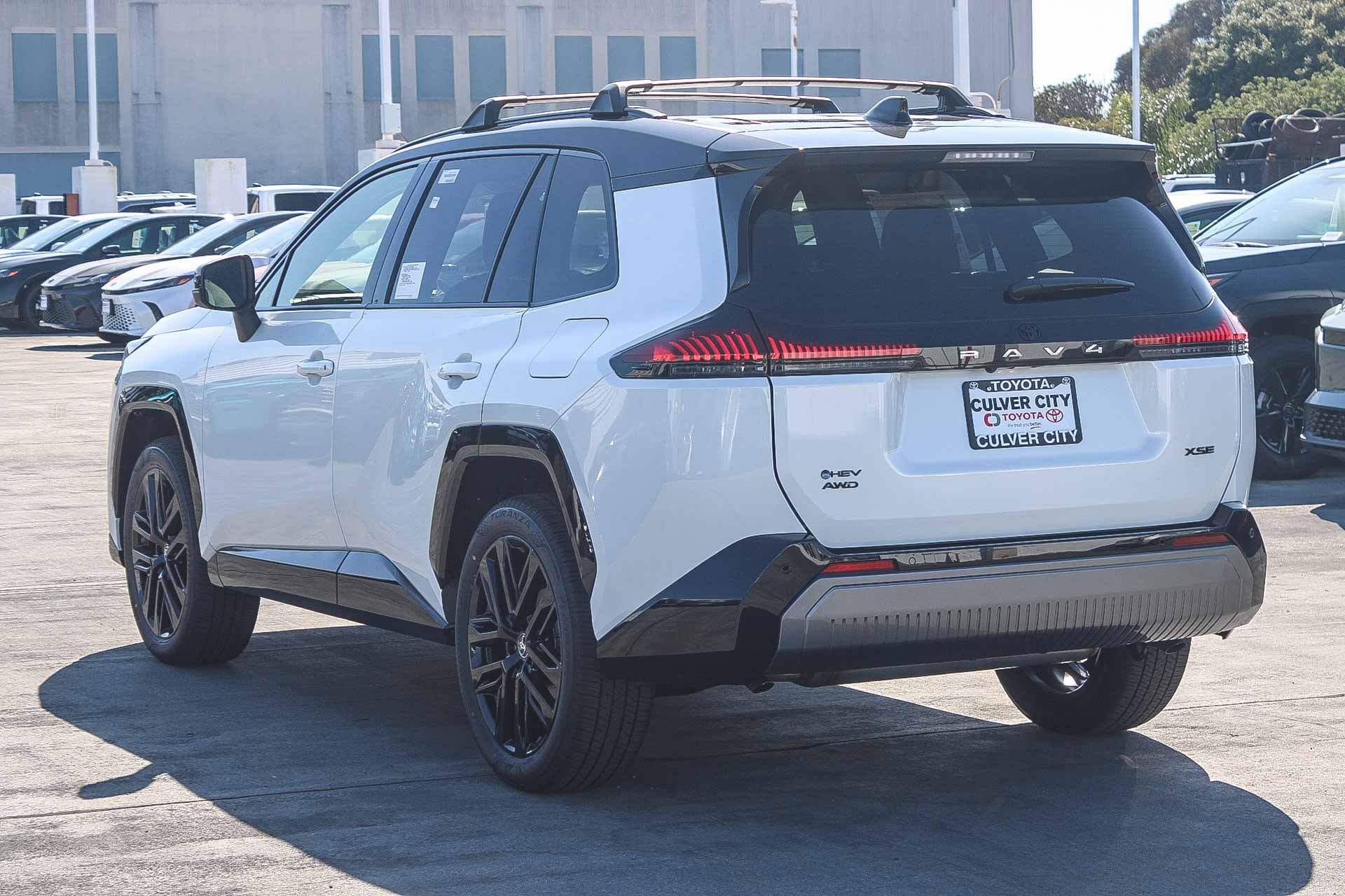 New 2026 Toyota RAV4 XSE AWD/4WD image 7