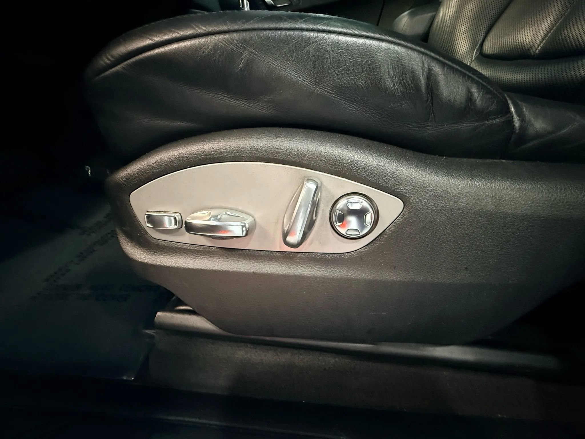 Used 2018 Porsche Macan Sport Edition image 45