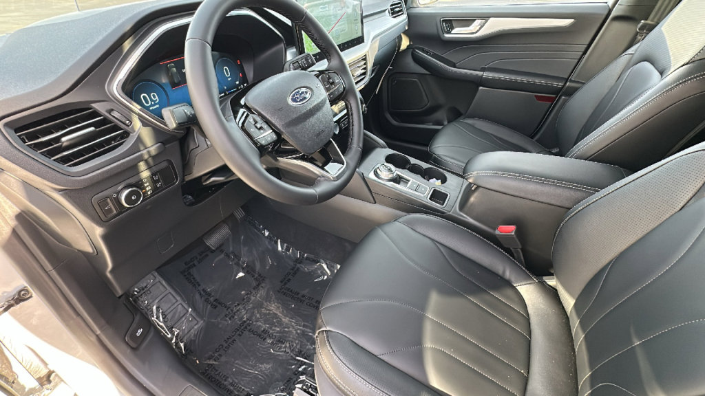 New 2026 Ford Escape Platinum w/ Premium Technology Package AWD/4WD image 10