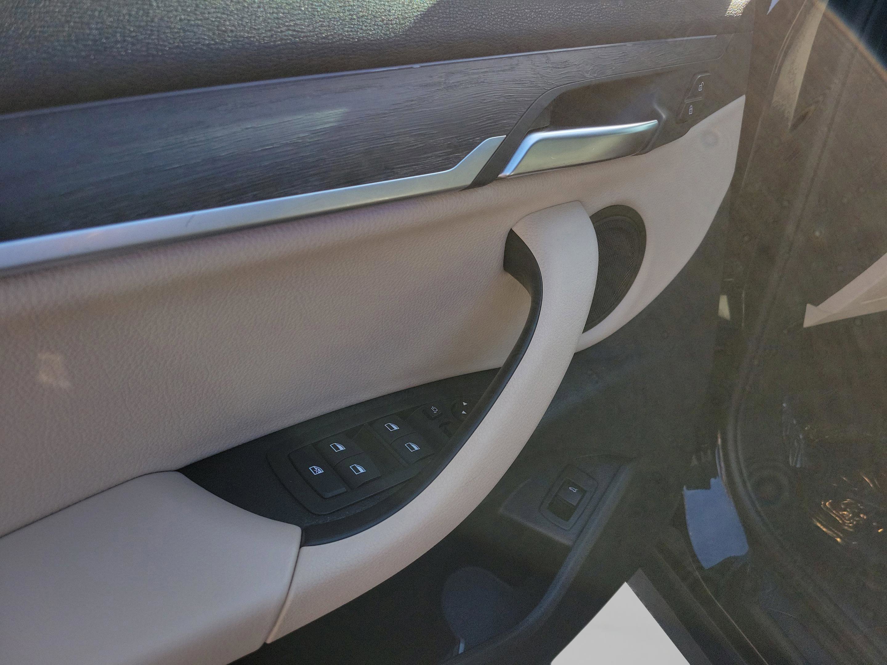 Used 2020 BMW X2 sDrive28i w/ Convenience Package image 24