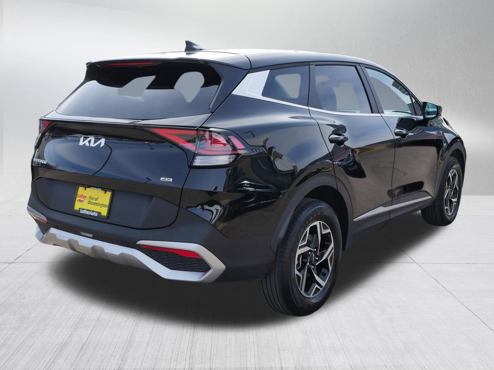 Certified 2024 Kia Sportage LX image 7