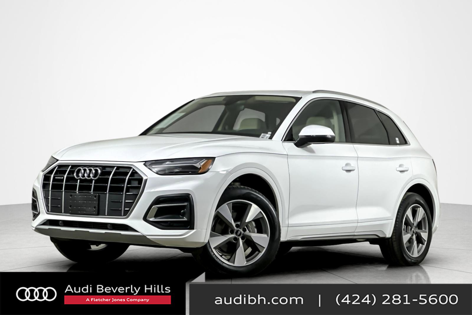 Used 2023 Audi Q5 2.0T Premium w/ Convenience Package image 1
