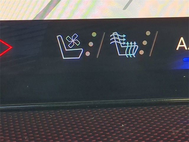 Used 2024 Chevrolet Traverse RS w/ LPO, Floor Liner Package image 24