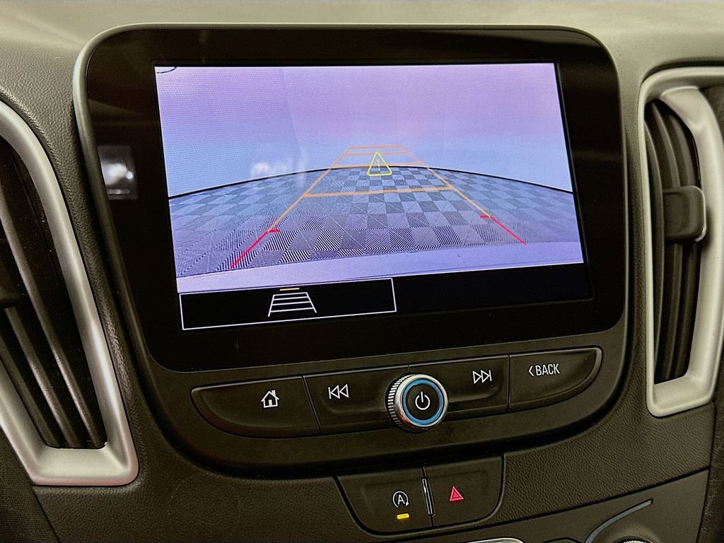 Used 2024 Chevrolet Malibu LT image 20