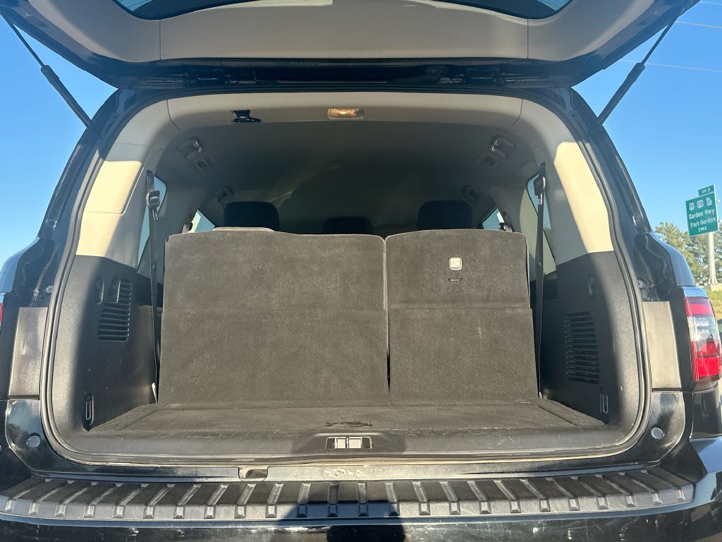 Used 2023 Nissan Armada S RWD image 16