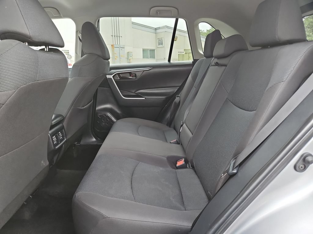 Used 2025 Toyota RAV4 LE FWD image 28