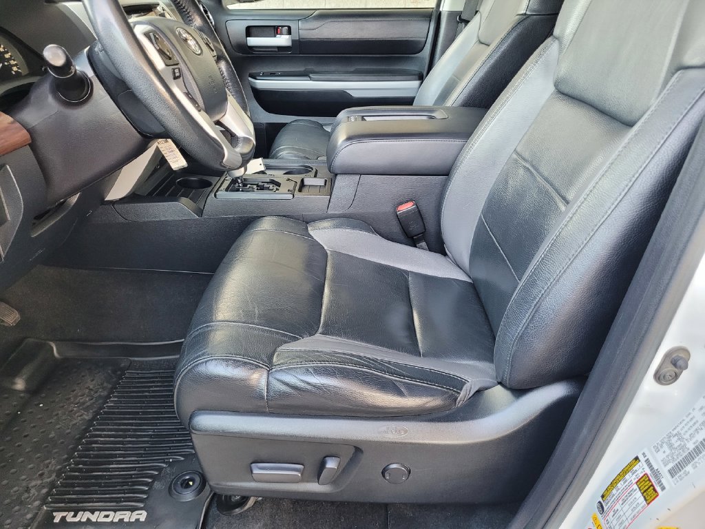 Used 2019 Toyota Tundra Limited w/ Limited Premium Package AWD/4WD image 12