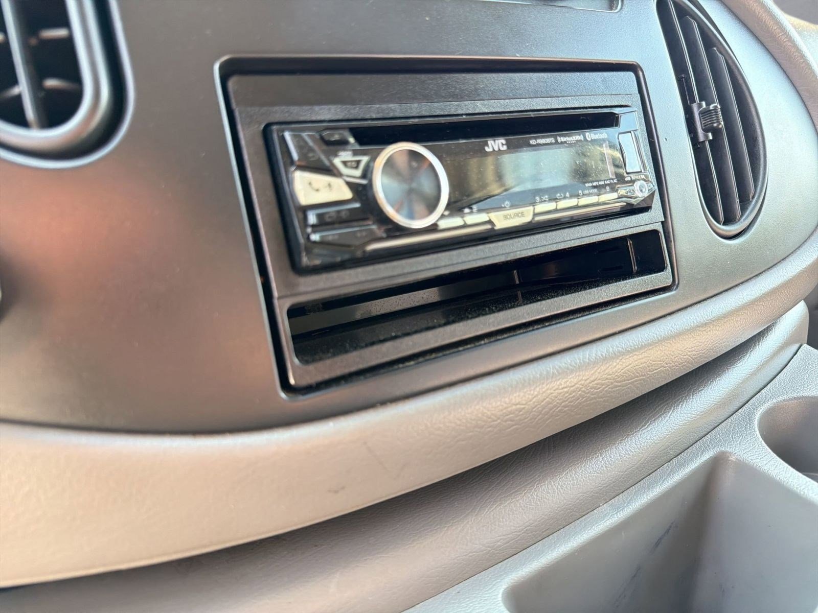 Used 2000 Ford E-350 and Econoline 350 XL image 20