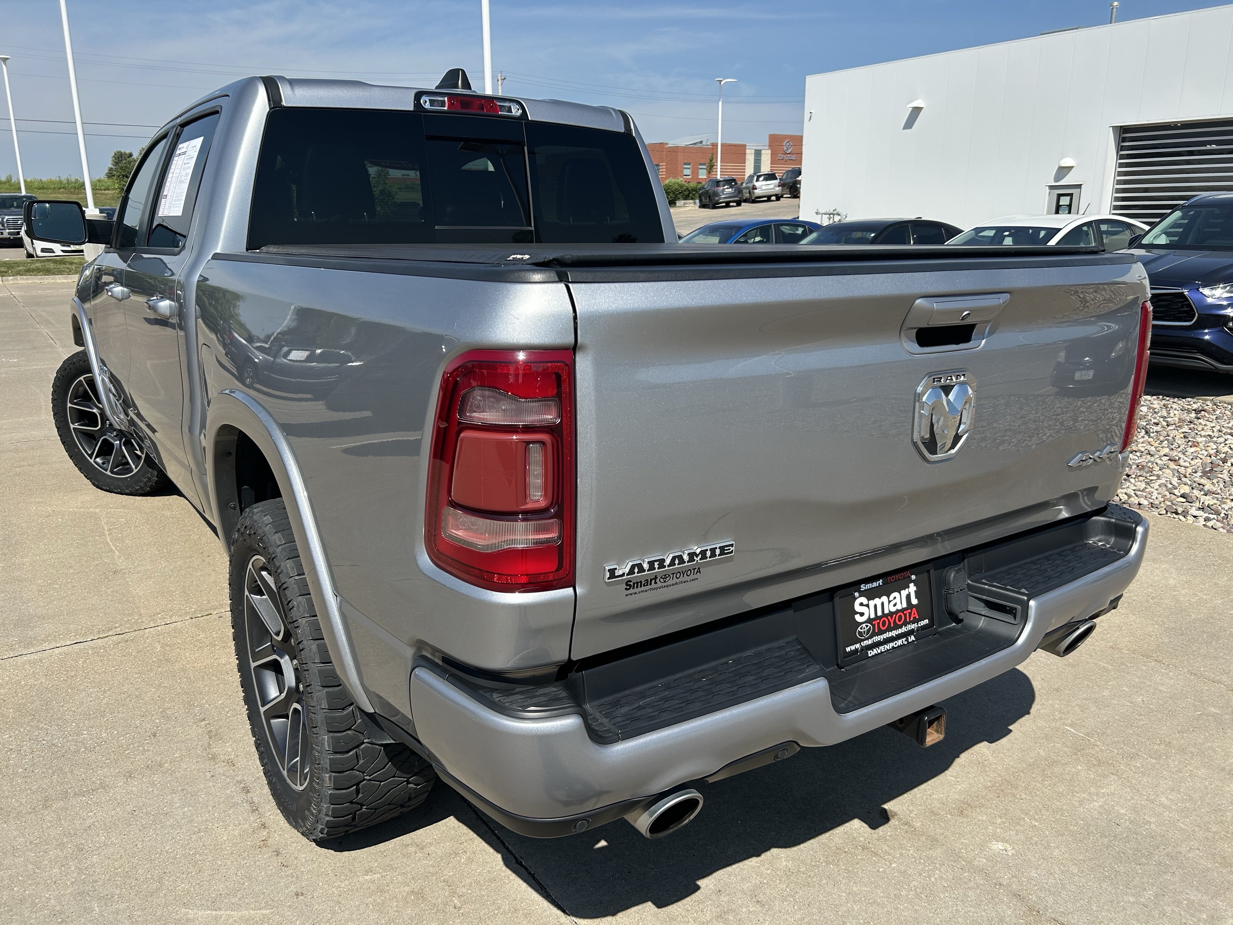 Used 2020 RAM 1500 Laramie AWD/4WD image 4