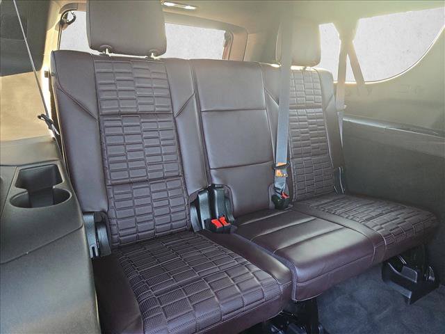 Used 2023 Cadillac Escalade ESV V AWD/4WD image 20