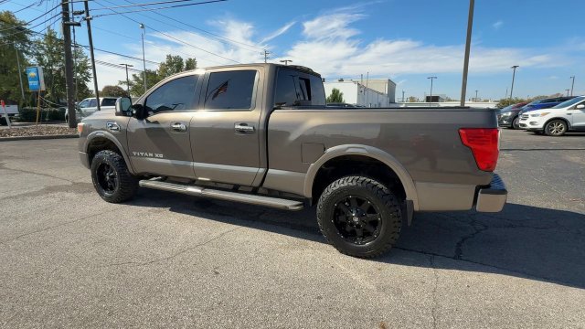 Used 2016 Nissan Titan Platinum Reserve AWD/4WD image 6