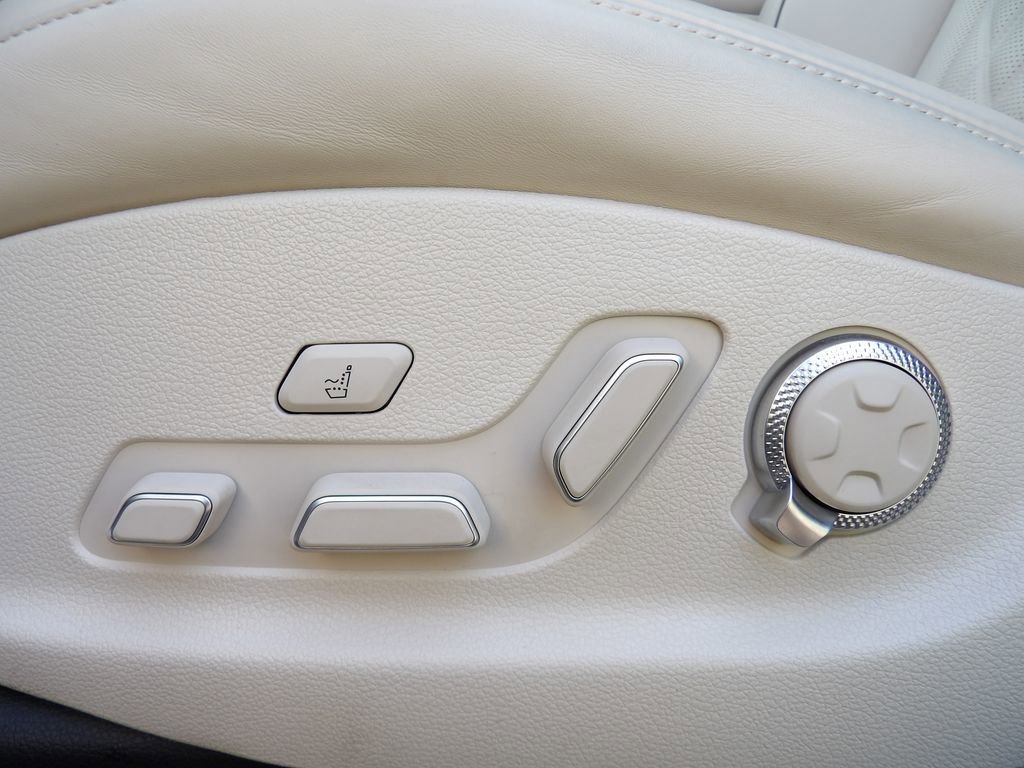 Used 2024 Genesis GV80 3.5T AWD/4WD image 16