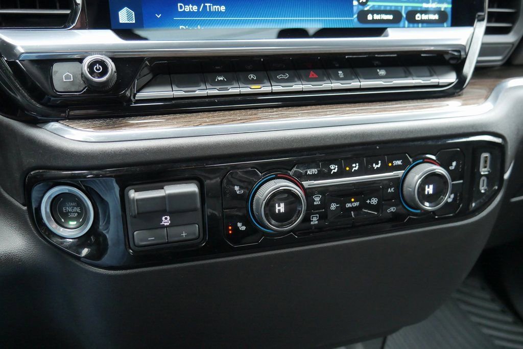 Used 2025 Chevrolet Silverado 1500 LT image 20