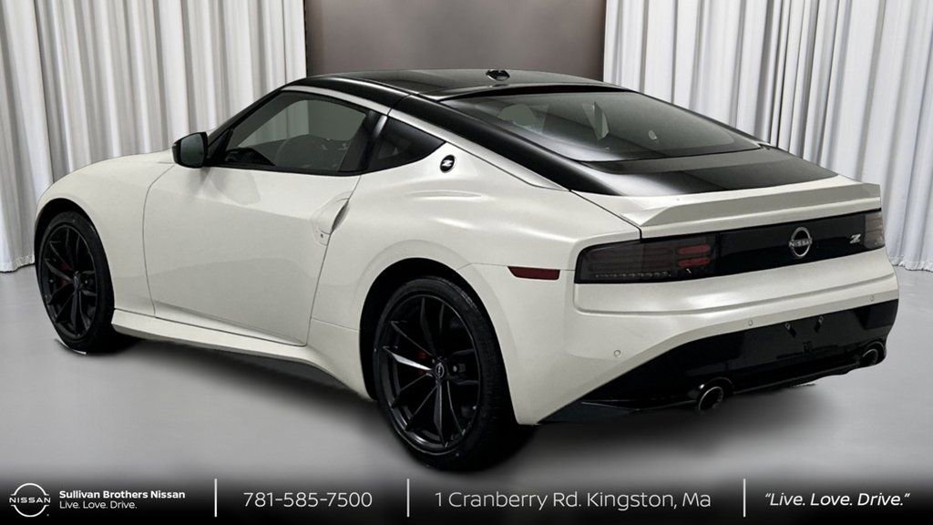 New 2025 Nissan Z Performance w/ Floor Mat Package image 6