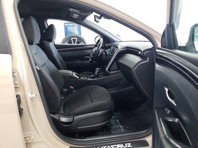 Used 2023 Hyundai Santa Cruz SEL Premium AWD/4WD image 15