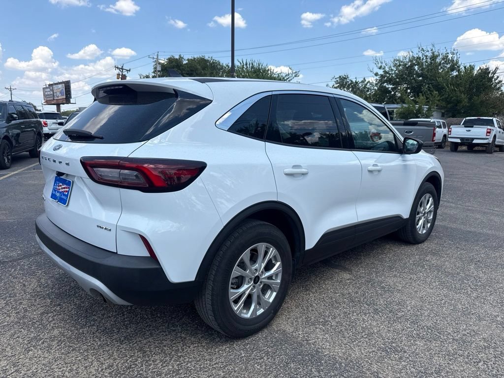 Used 2023 Ford Escape Active AWD/4WD image 6