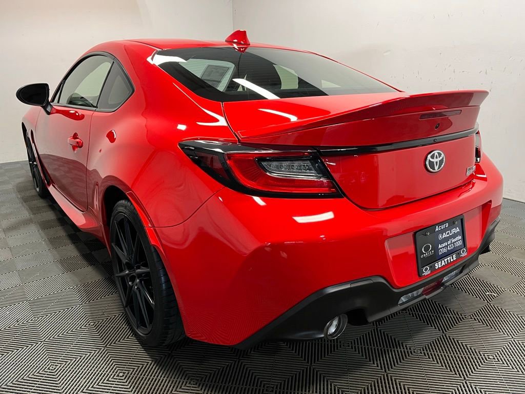 Used 2023 Toyota GR86 Premium RWD image 21