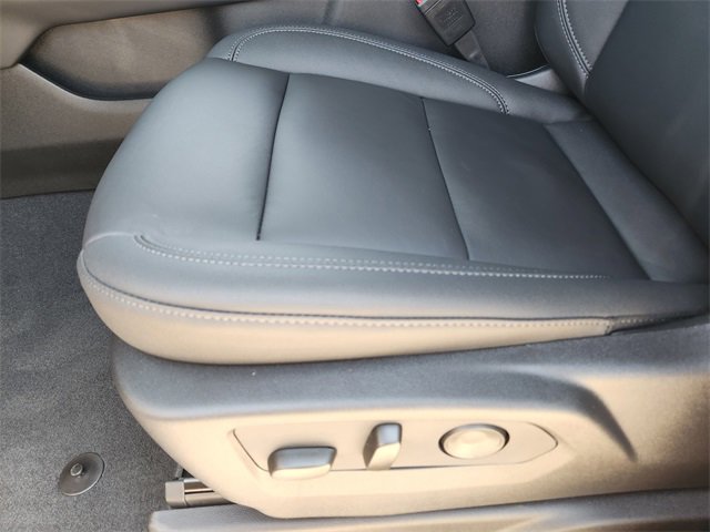 New 2026 Chevrolet Suburban LT w/ Comfort Package image 19