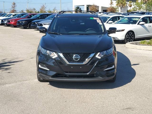 Used 2021 Nissan Rogue Sport SL image 3