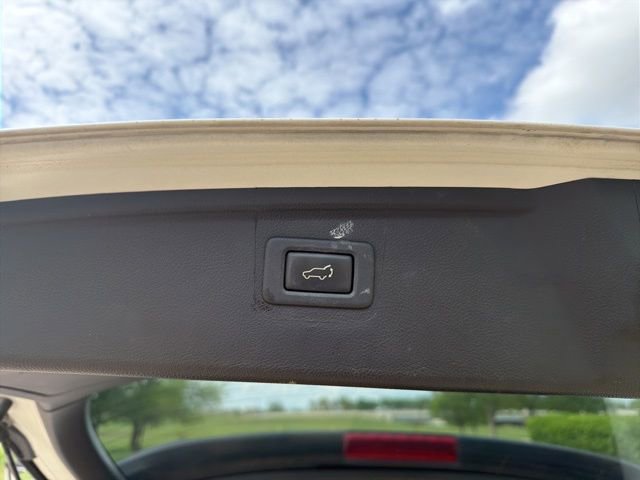 Used 2018 Subaru Outback 3.6R Limited AWD/4WD image 19